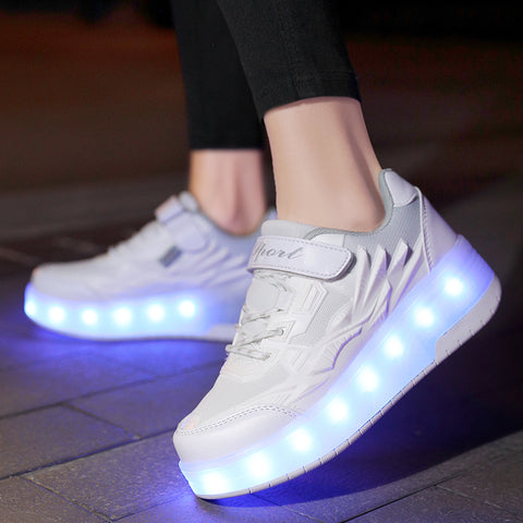 Universal trend casual shoes for boys and girls casual running shoes with lights for students detachable roller skates